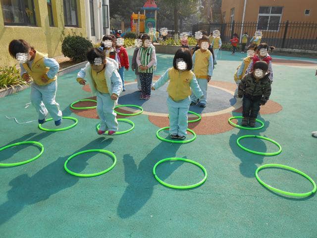 Sét 5 Chiếc Vòng Nhảy Tháo Rời 40Cm