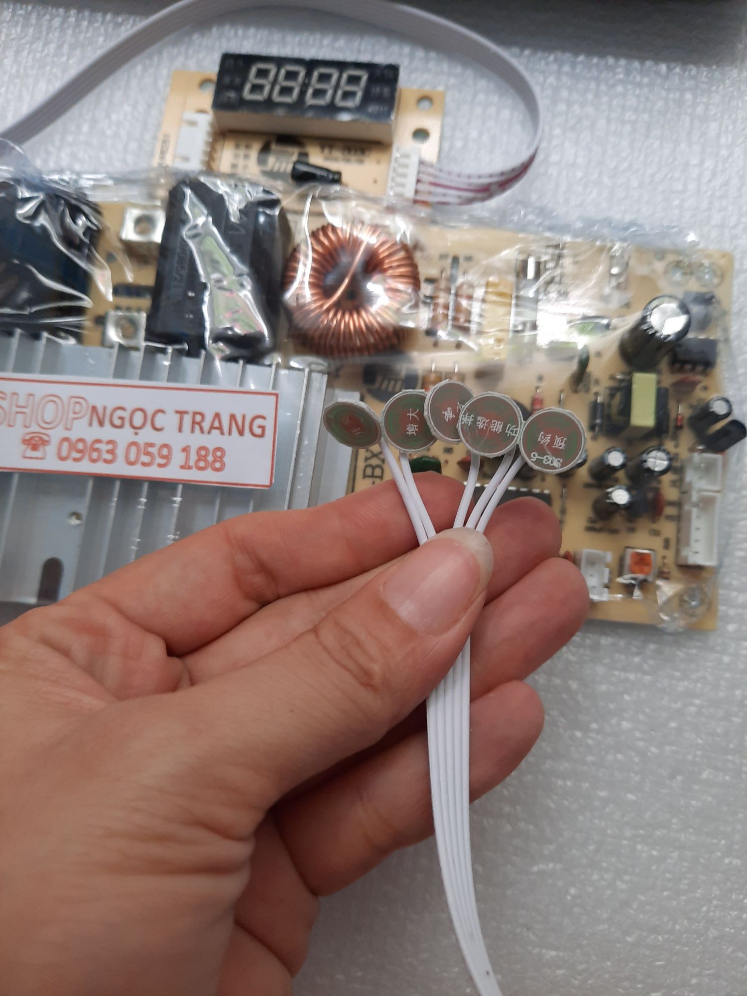 Bo Bếp Từ Cảm Ứng 5 nút mới