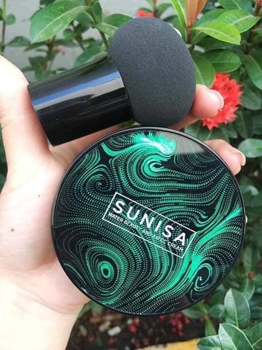 Phấn nước Sunisa kèm cọ mút tán kem