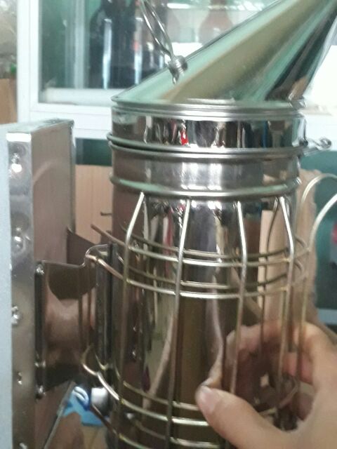 BÌNH XỊT KHÓI CHỐNG ONG ĐỐT Inox 304