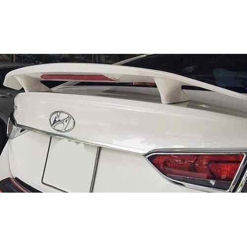 Đuôi gió thể thao Hyundai Accent 2014-2019 có đèn hàng mộc chưa sơn
