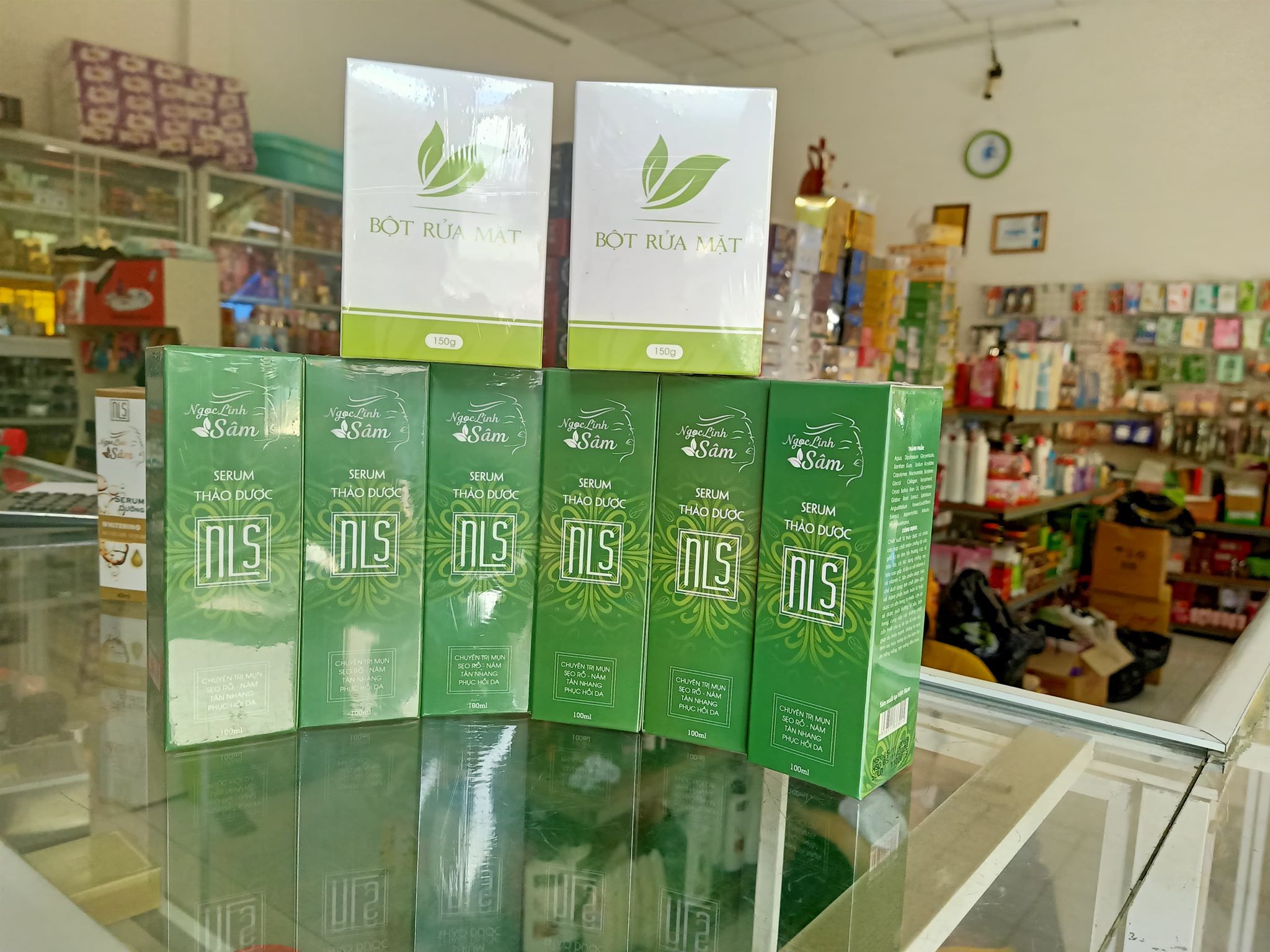 Combo serum & bột rửa mặt Ngọc Linh Sâm