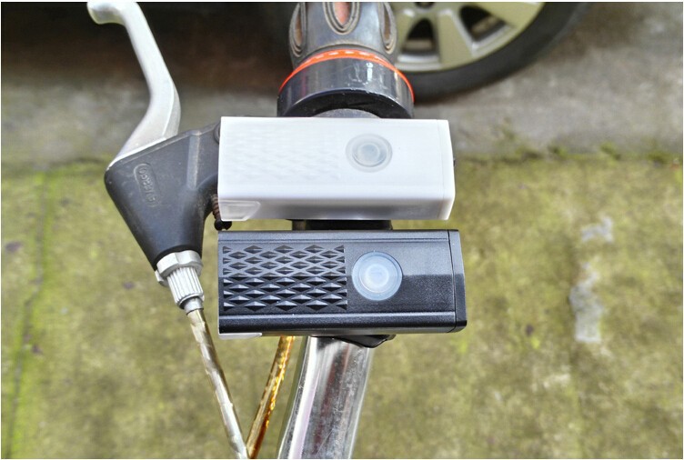Đèn led xe đạp thể thao, đèn USB chống nước siêu sáng