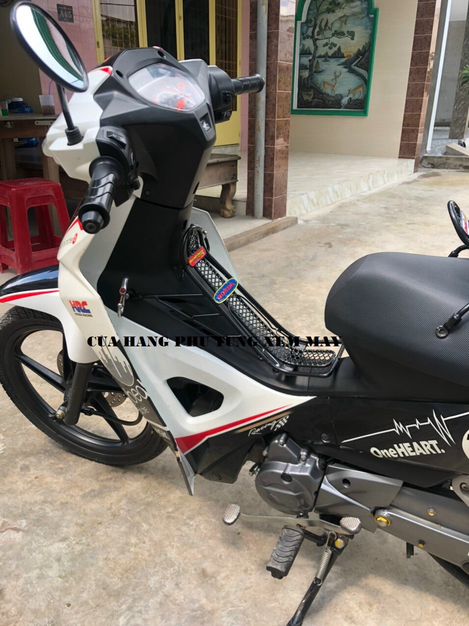 Baga giữa xe Wave Blade 110 lưới thái cao cấp