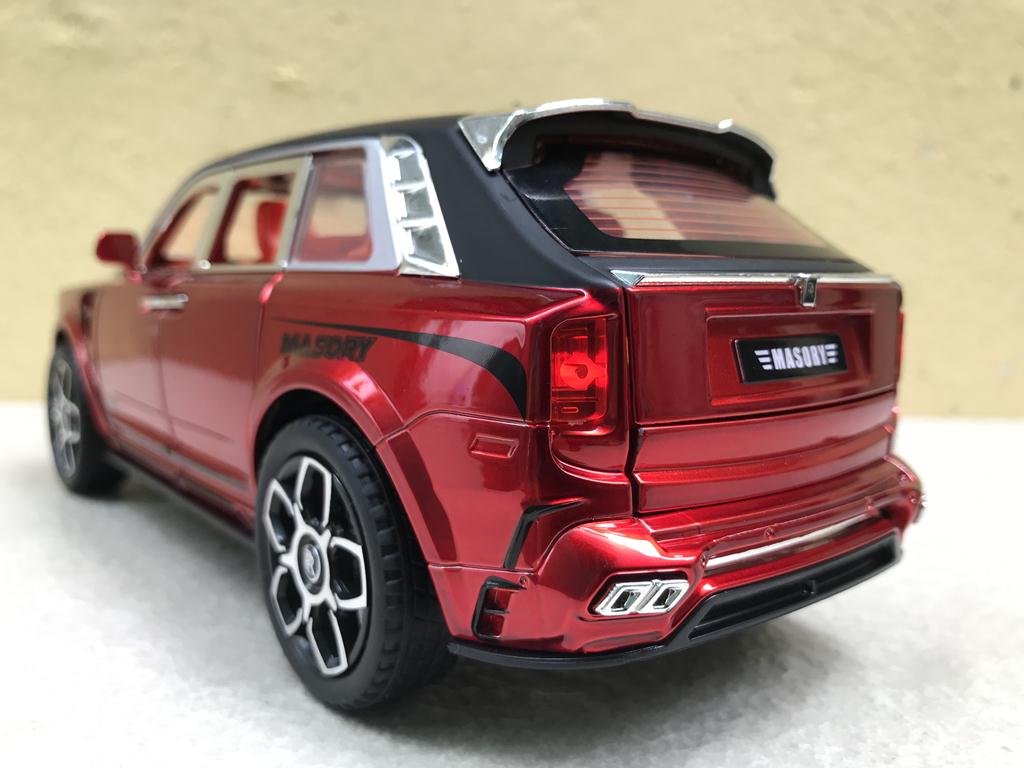 Mô hình xe Rolls-Royce CULLINAN Mansory 1:24