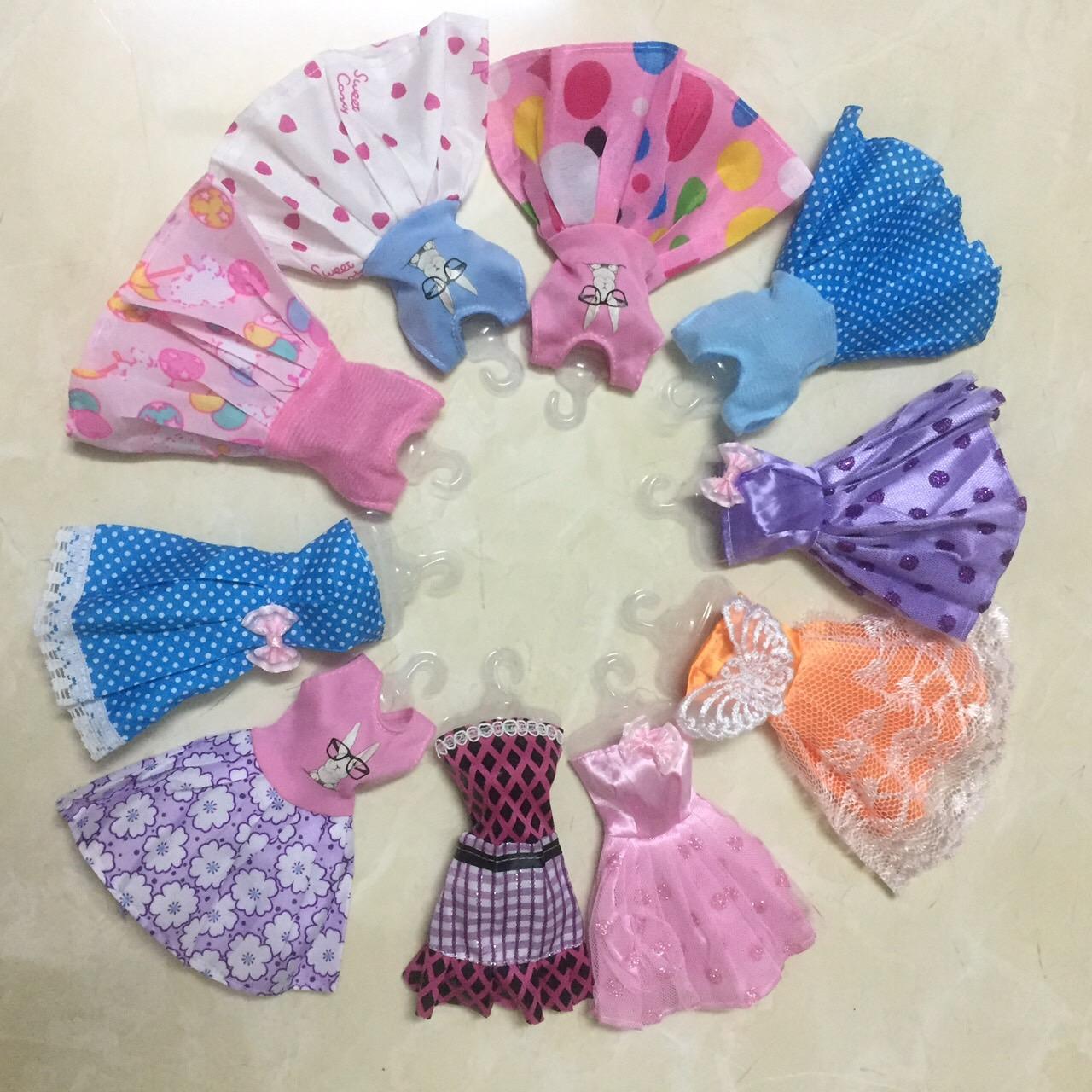 Đầm búp bê 30 cm - đen sọc vàng