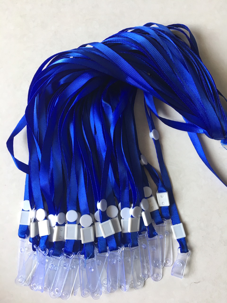 [GIÁ SALE] 10 Dây đeo thẻ, dây đeo bảng tên bằng lụa màu xanh dương, kẹp bằng nhựa