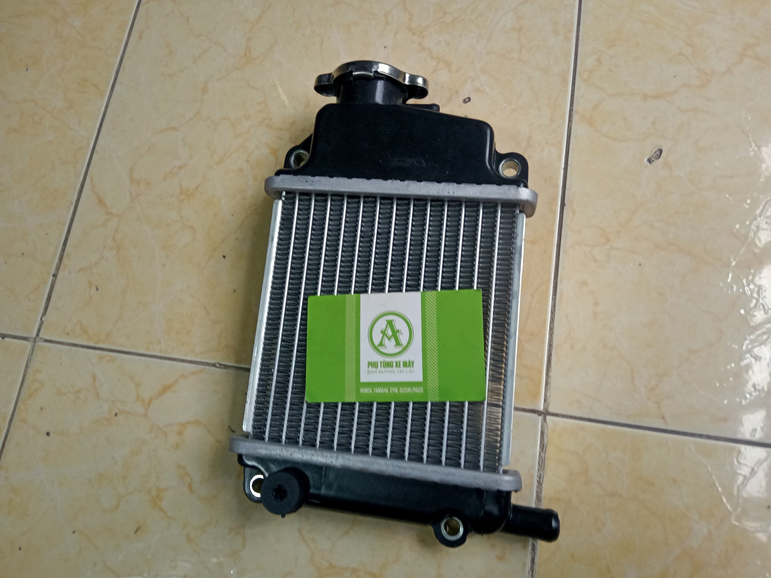 KÉT NƯỚC AB 110, CLICK 110