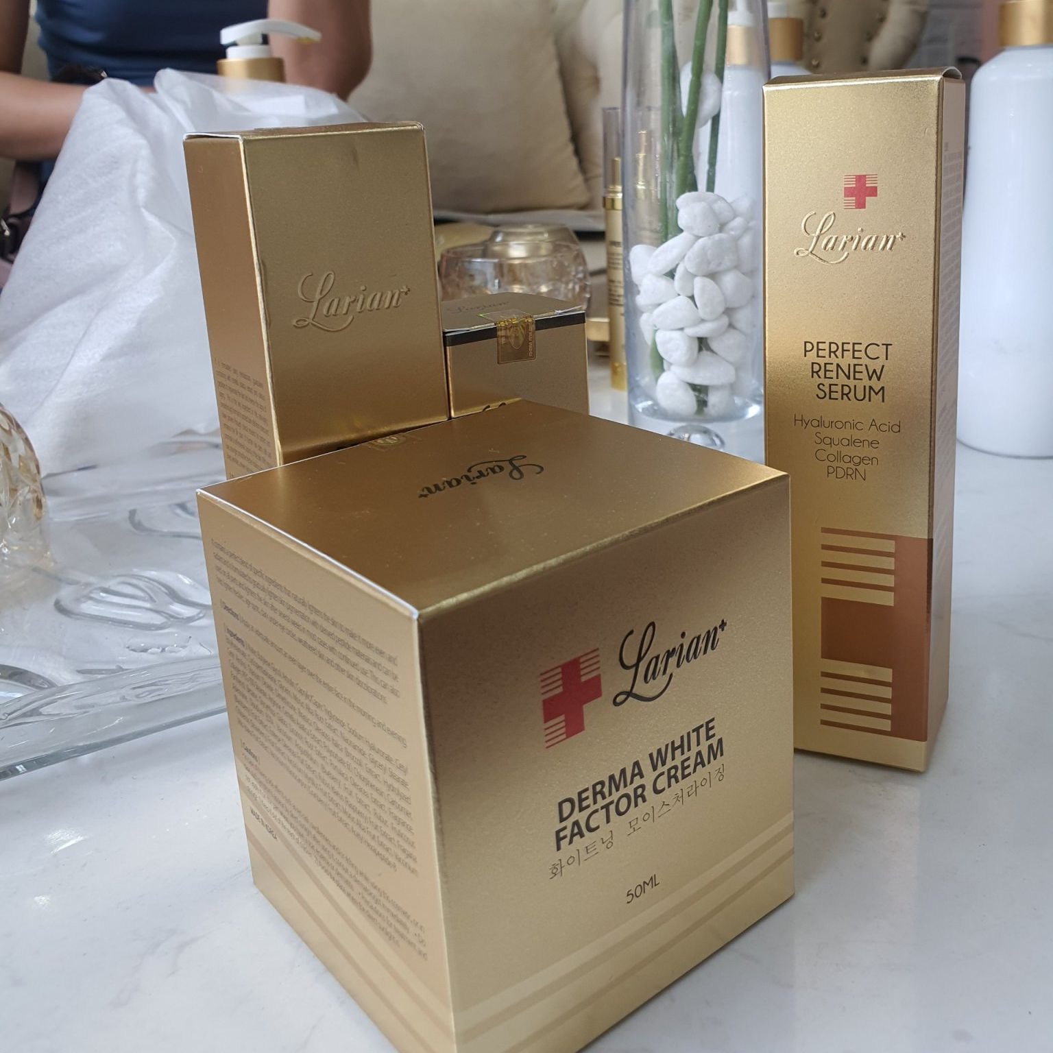 Kem dưỡng trắng Larian+ Derma White Factor Cream