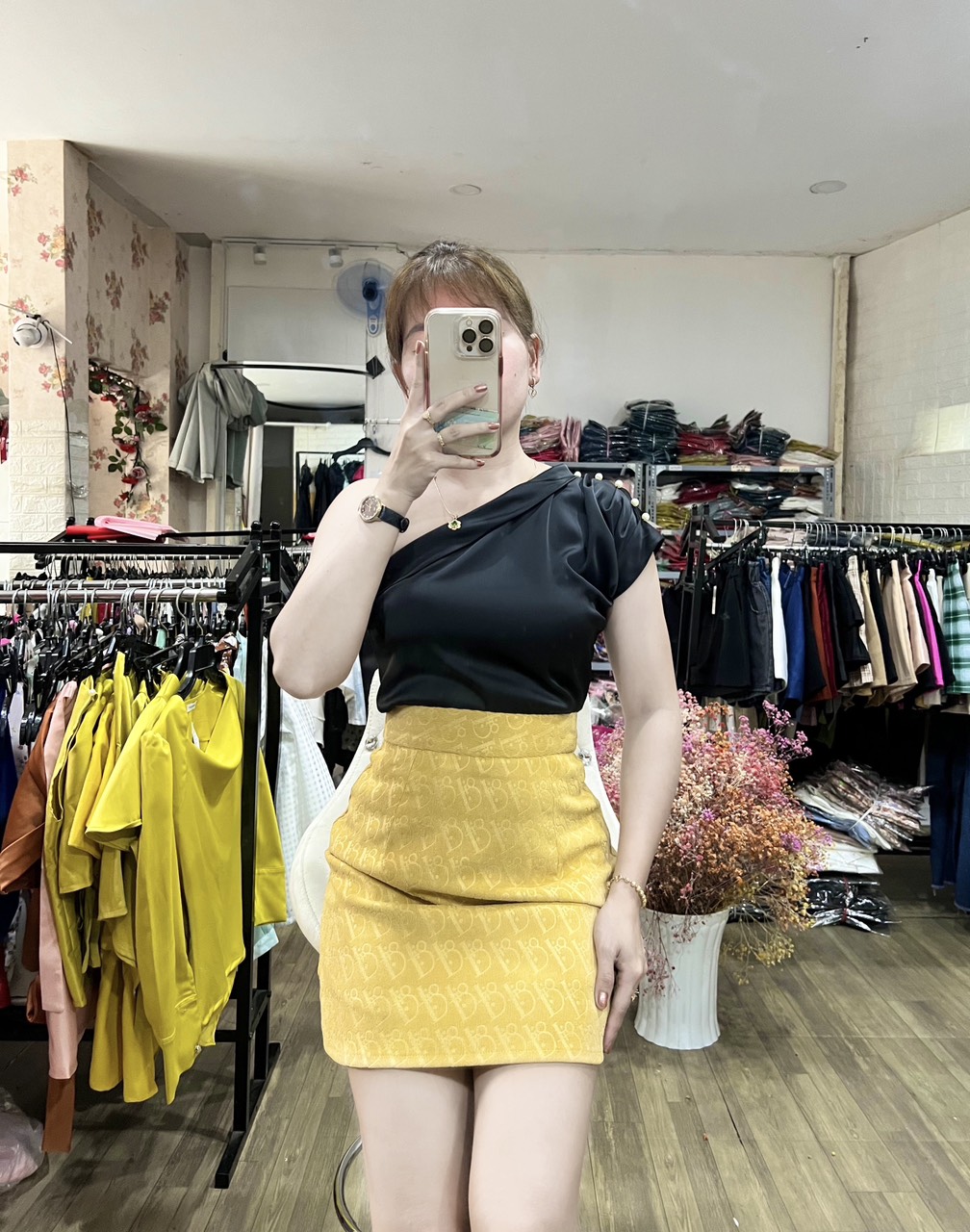 HÌNH THẬT 100% ÁO LỤA LỆCH VAI ĐÍNH NGỌC NHIẾU SIZE