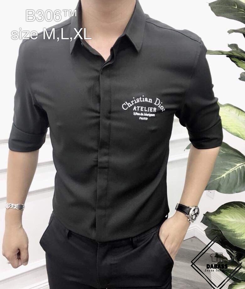 Áo Sơ Mi Đen Thêu Chữ Phong Cách SM15