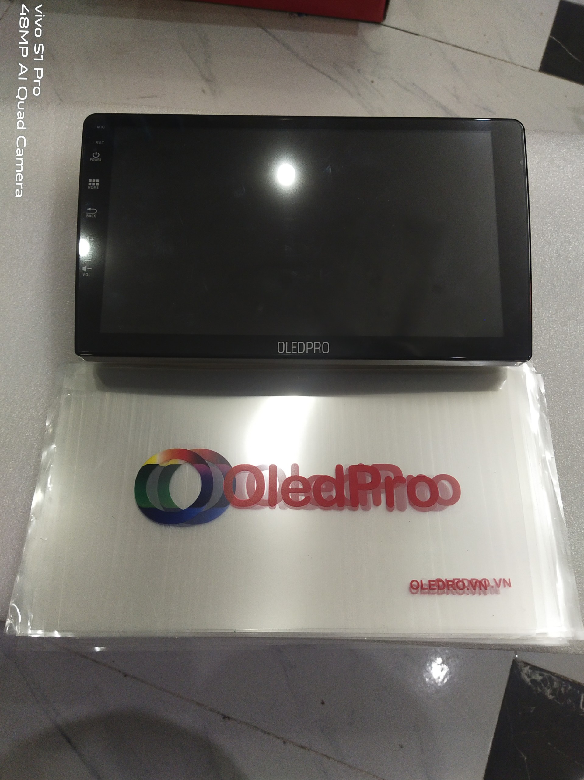 Miếng dán chống xước cho các loại màn hình dvd android Chống xước, va đập nhẹ, làm mờ đi các vết xước cũ...