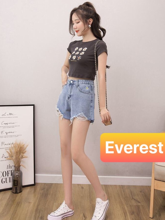 QUẦN SHORT SỌT JEAN LỬNG KIỂU NGỐ NỮ CHẤT BÒ XANH CẠP RÁCH HOA CÚC LƯNG CAO NÂNG MÔNG DB-233 - EVEREST FASHION
