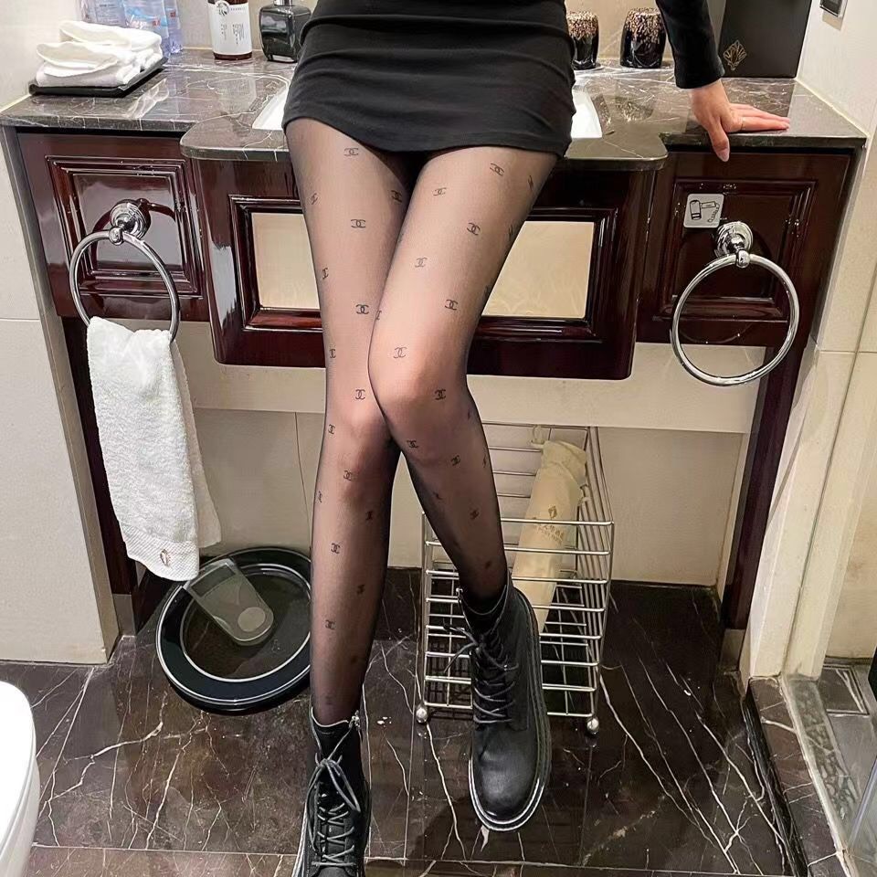 Vớ quần g.c ch.a.ne.l sexy 1143