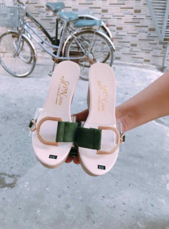Dép nữ xuồng 9cm meka khóa