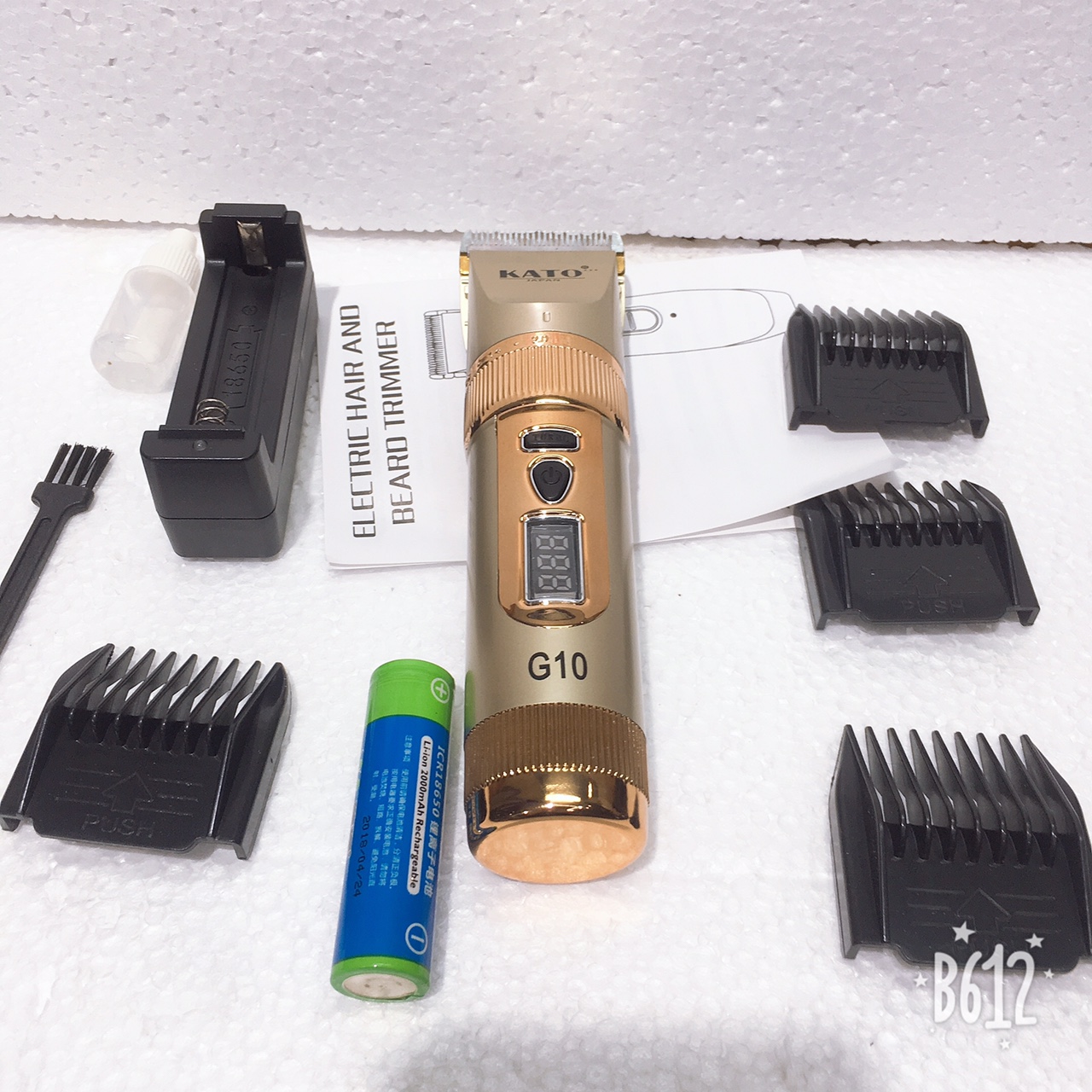 Professional two batteries hair clipper for men Progemei China