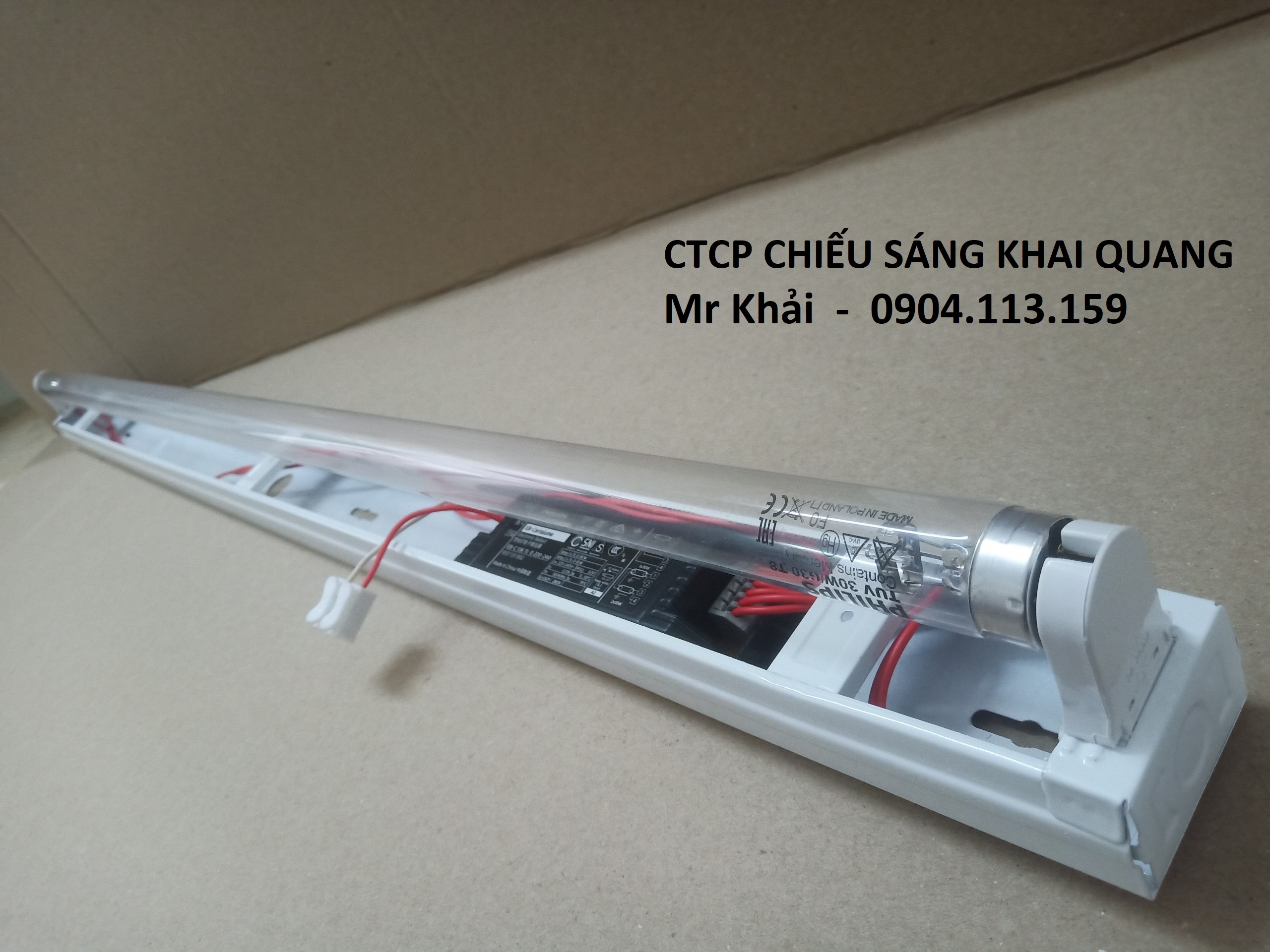 (SALE) Bộ đèn UV tiệt trùng 30W Philips chiều dài 0.9m