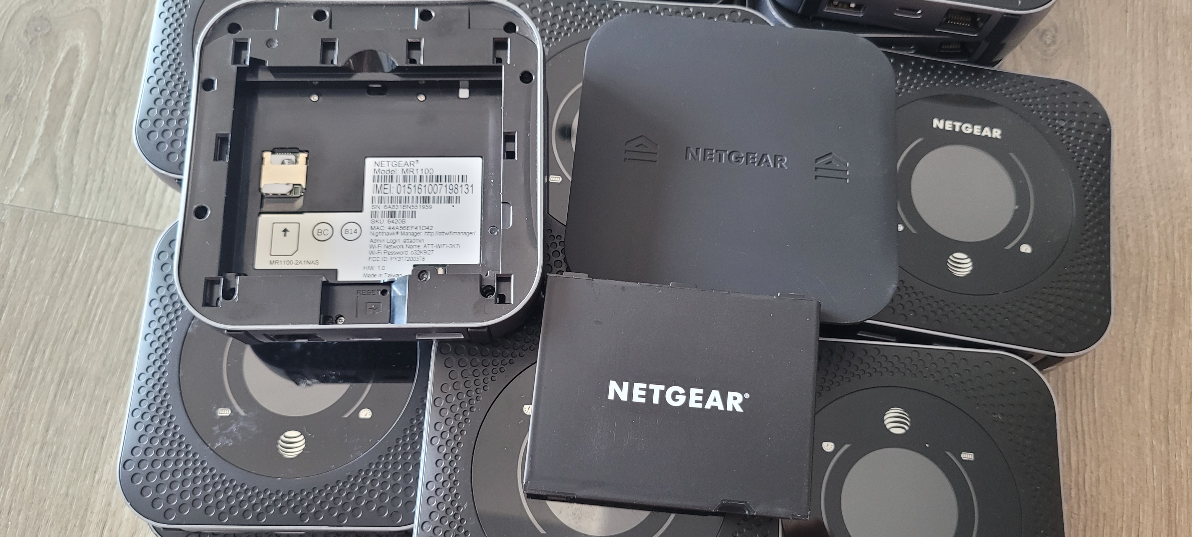 Bộ Phát Wifi 4G Netgear MR1100 (Nighthawk M1) tốc độ 1Gb