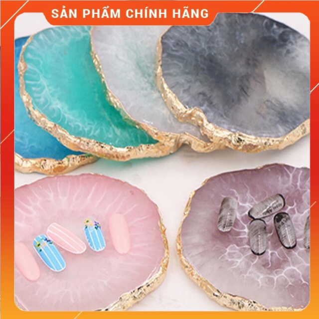 Đá cẩm thạch dùng pha sơn làm nail, chụp ảnh mẫu móng