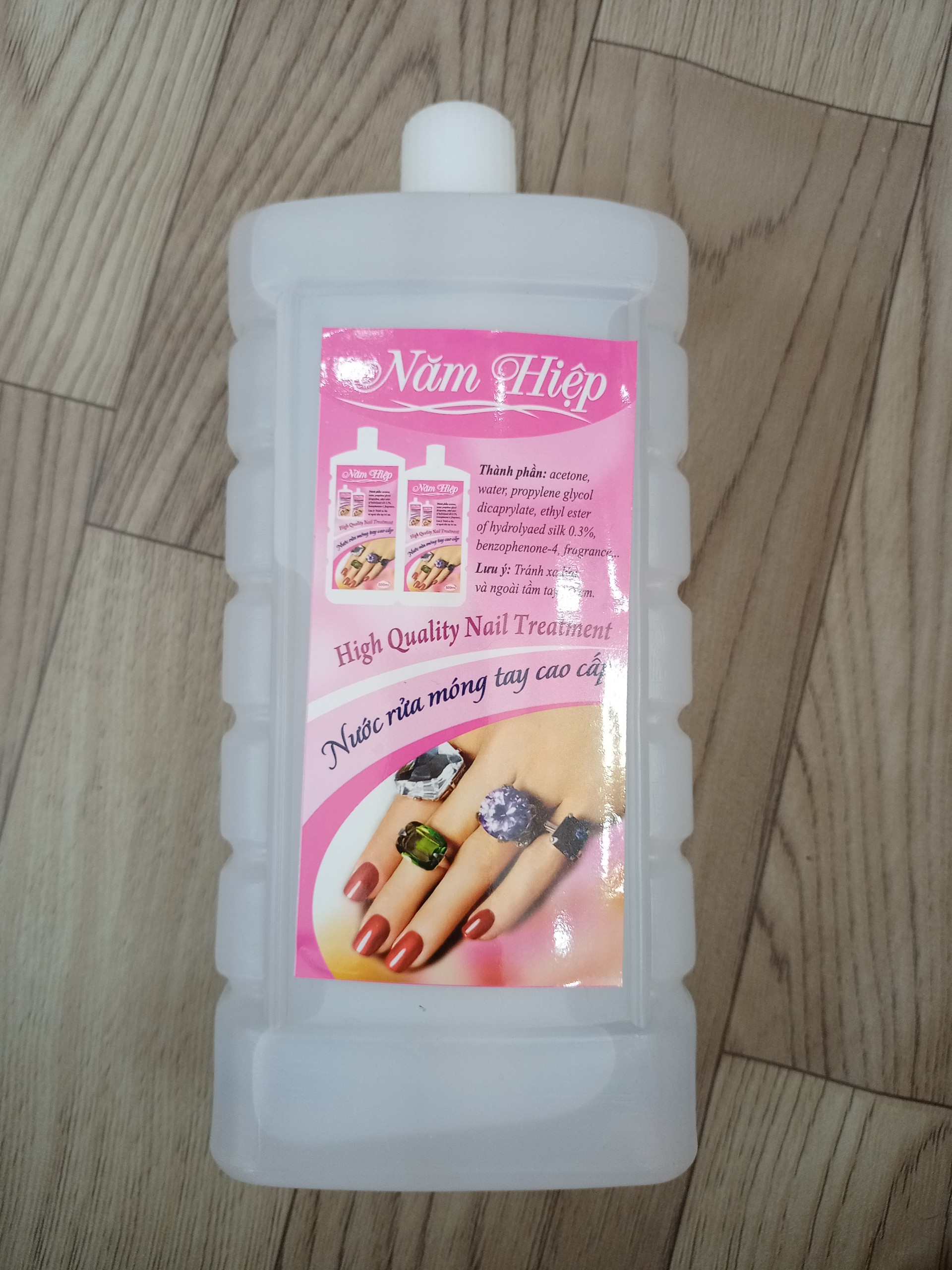 Nước rửa móng Năm Hiệp- Quyên 500ml