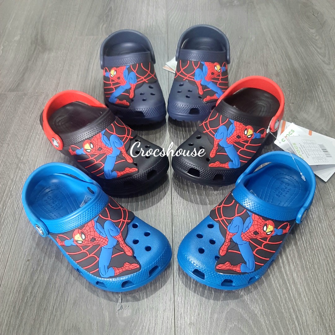 Dép sục crocs bé trai spiderman cao cấp, dép crocs trẻ em tặng kèm jibbitz,  sục người nhện bé trai - Crocs House - MixASale