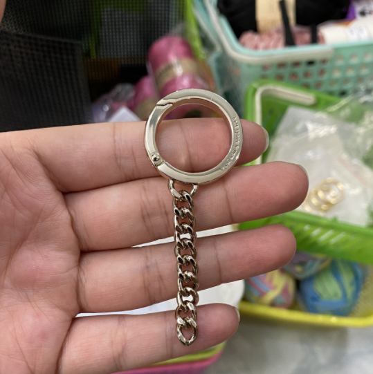 Móc khóa tròn mở
