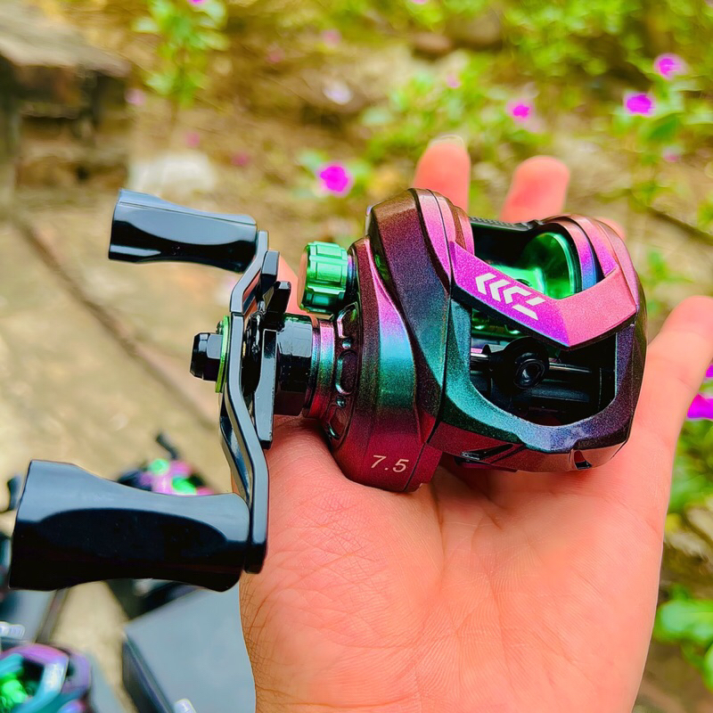 Máy ngang câu lure Dajwa tiếng Drag Click siêu phê