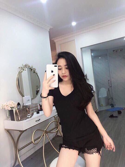 Sỉ Áo thun cổ tim