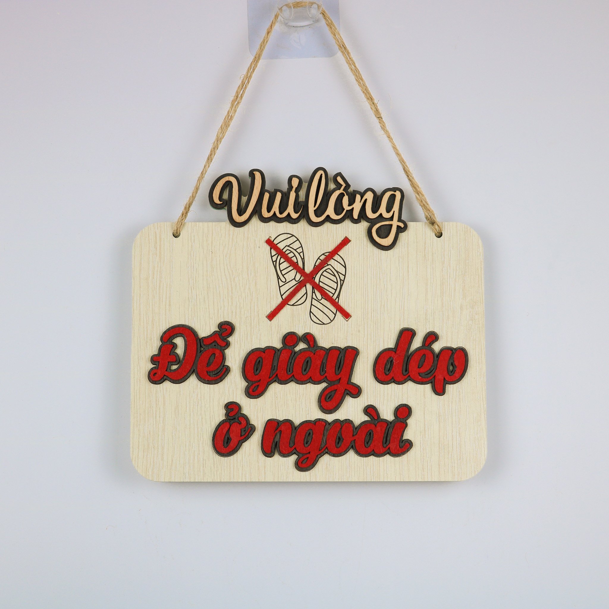 Bảng gỗ, tranh gỗ treo trang trí, decor thông báo Để giày dép ở ngoài tặng kèm móc dán