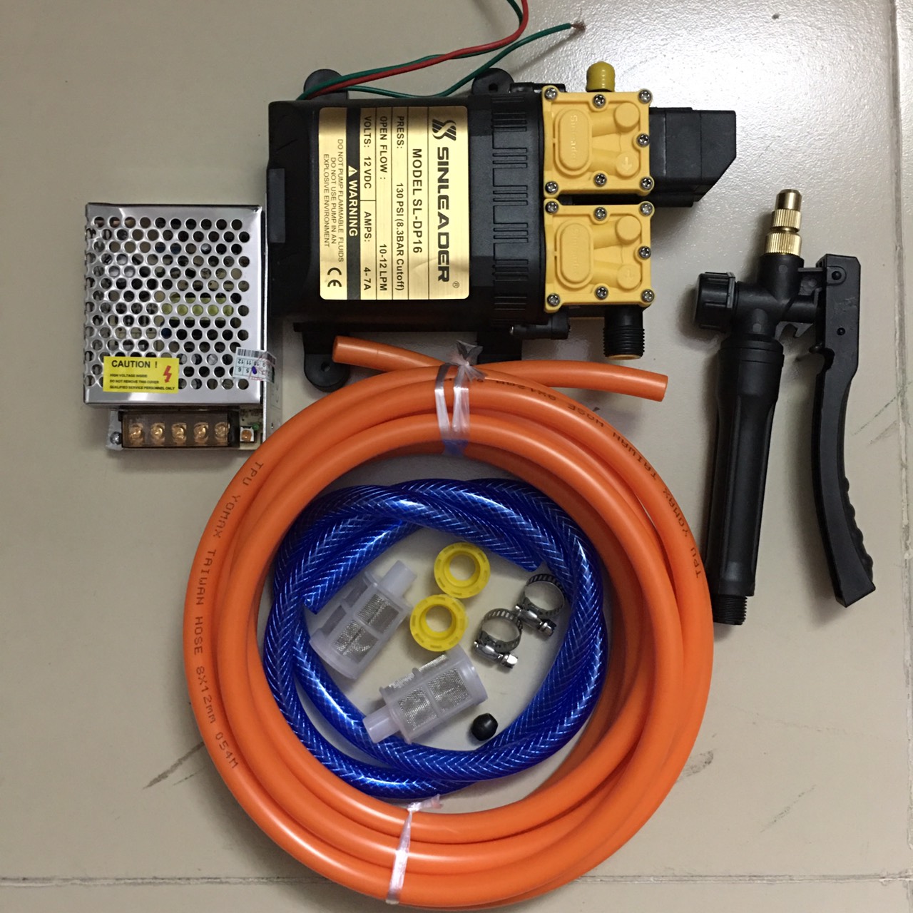 bộ máy rửa xe Sinleader đôi mini 12V công suất 12L - bộ máy bơm mini 12v Sinleader