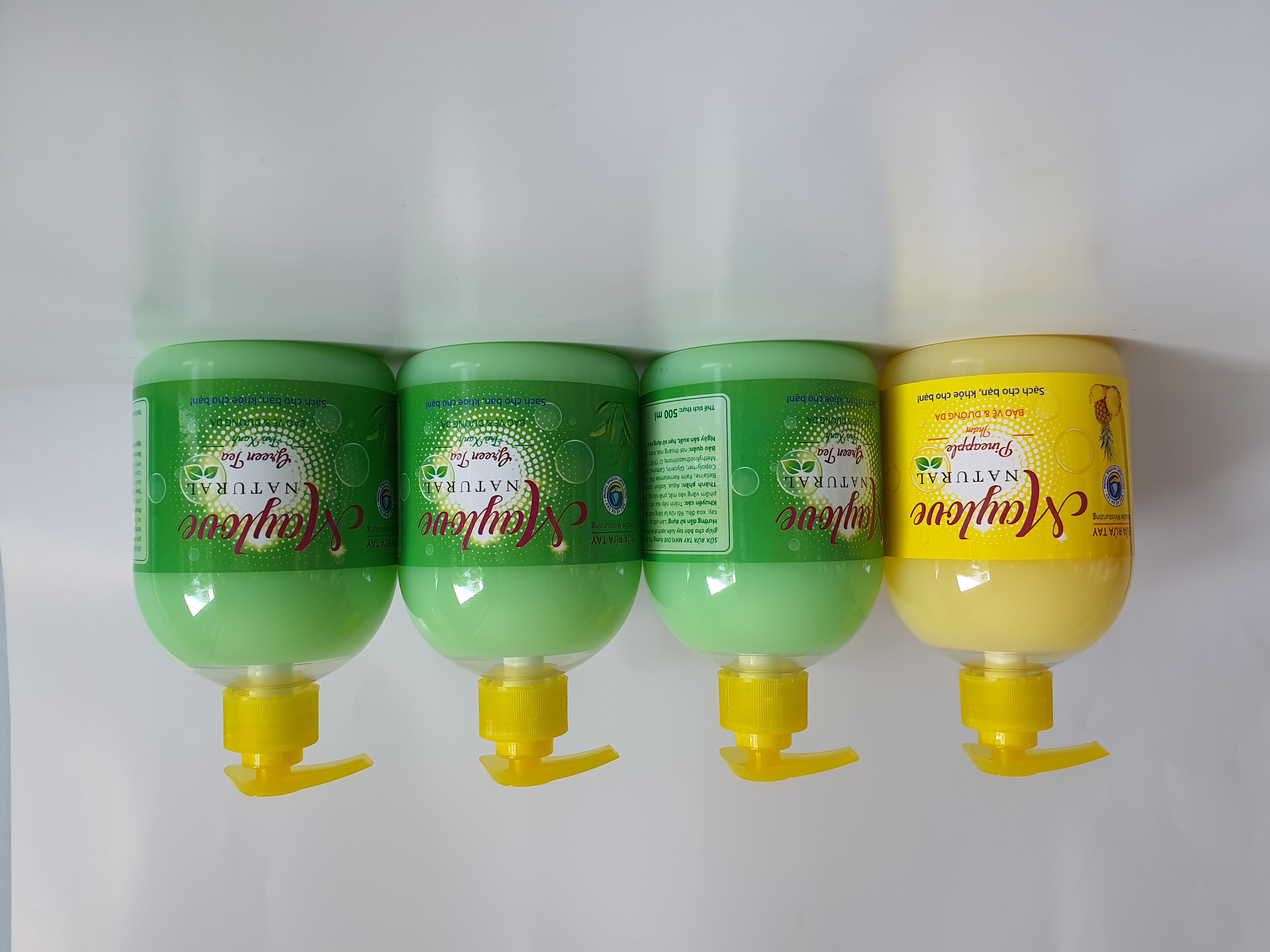 Combo 4 Chai Sữa rửa tay Maylove ( 3 Chai Trà xanh 500ml+ 1 Chai SRT Pineapple 500ml )