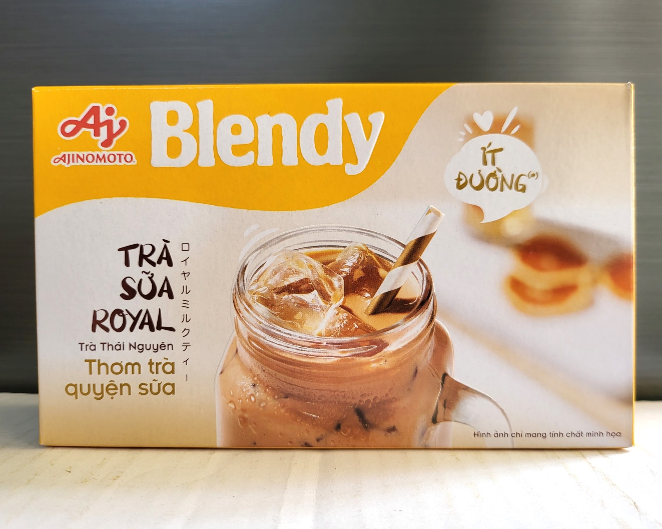 Blendy - hộp 144g - trà sữa royal ít đường / ajinomoto milk tea less sugar