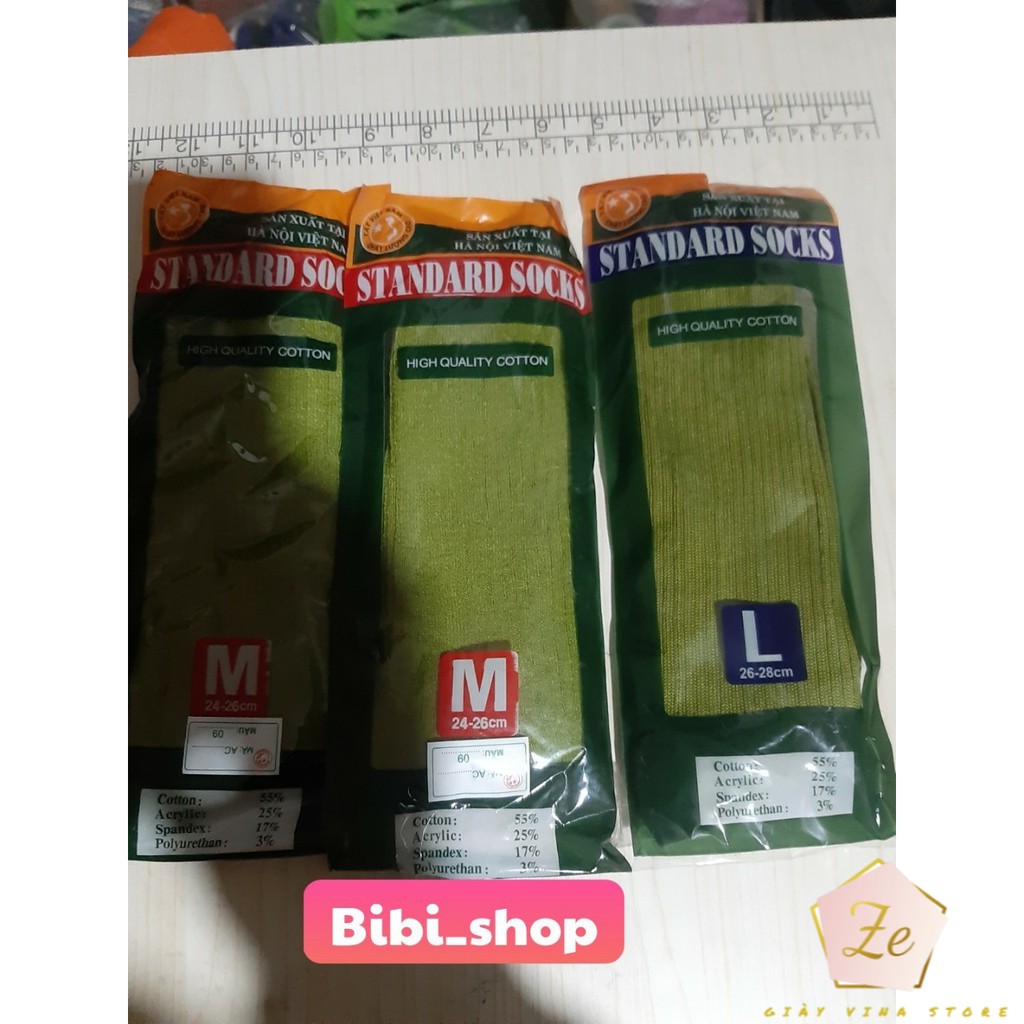 Tất, vớ màu xanh rêu