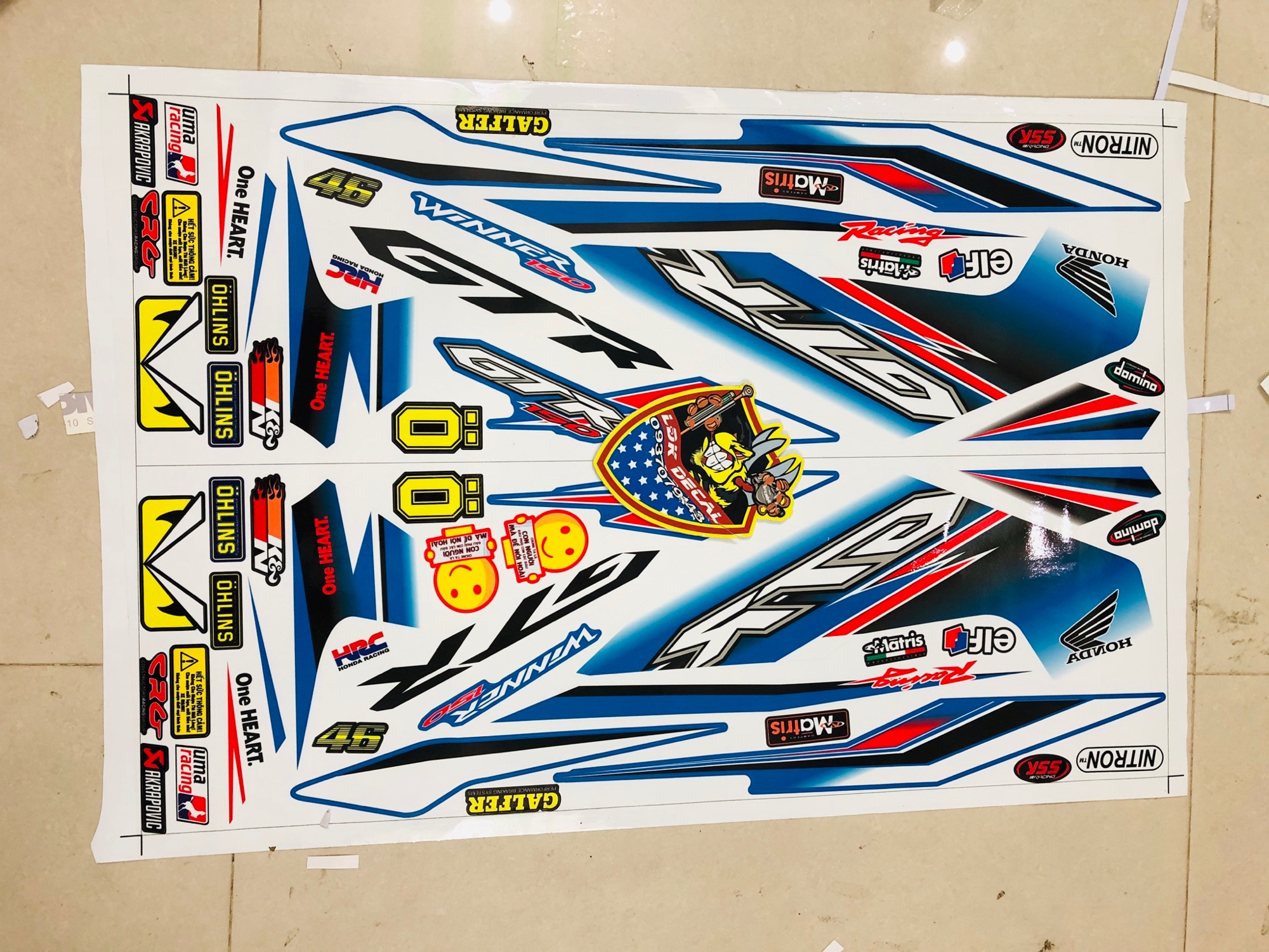 Tem rời winner GTR trắng xanh