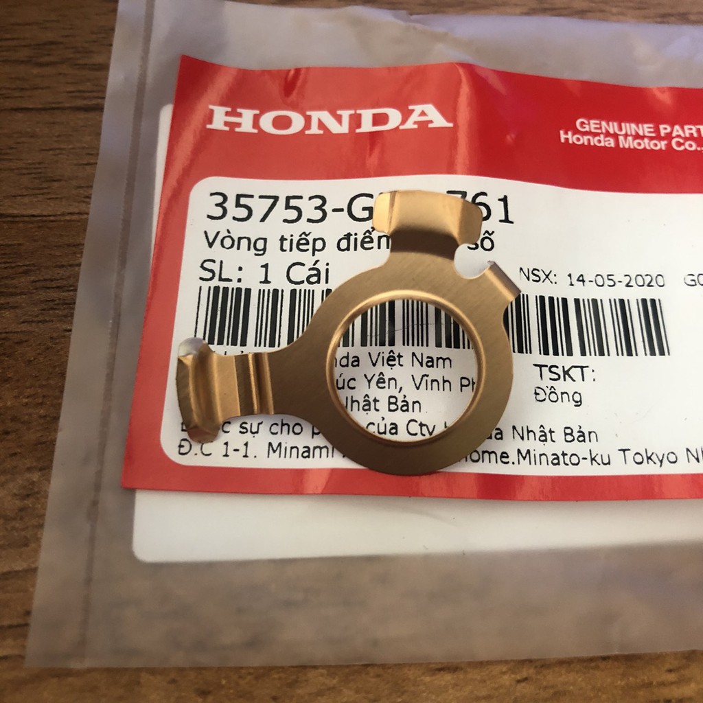 Lá Đồng Báo Số Dream Thái Honda (35753GK4761)
