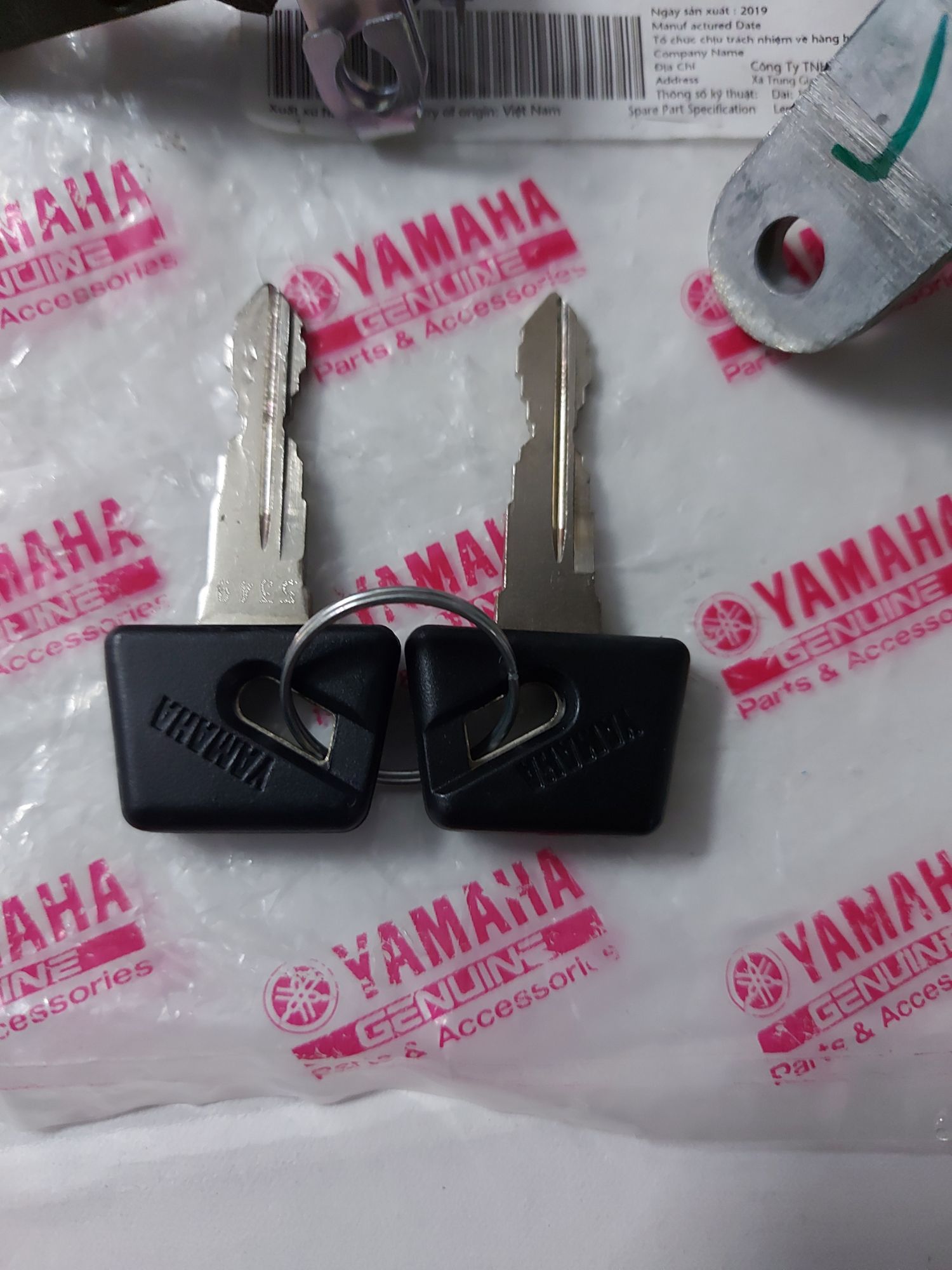 Bộ ổ khóa xe Mio đời đầu ( Mio nhỏ không từ)