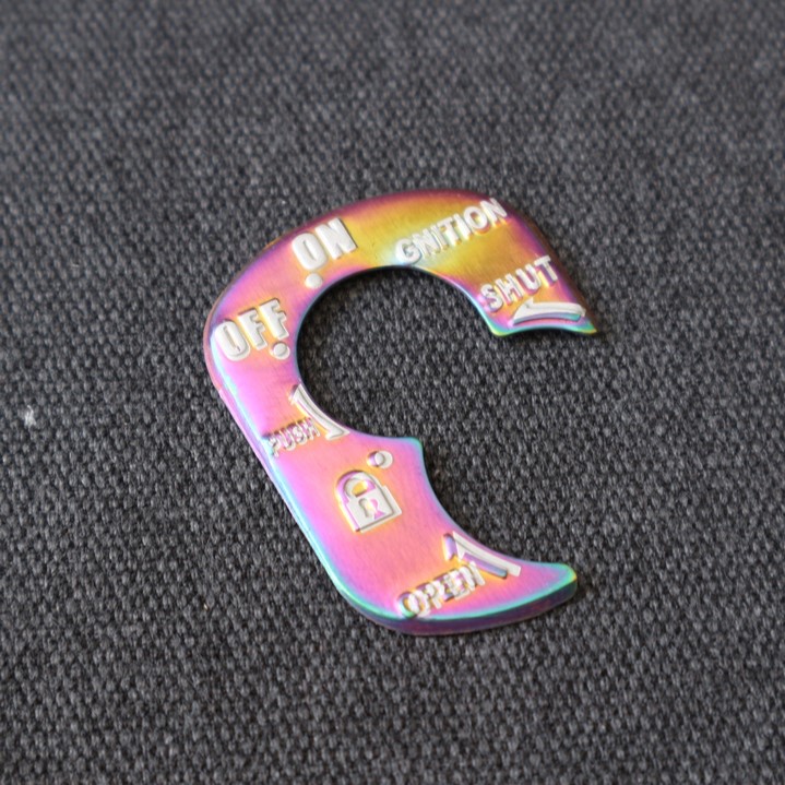 [HCM][DÁN VÀ DÁN] TEM DÁN Ổ KHÓA TRANG TRÍ XE CHO DỎNG XE WINNER (MÀU HỒNG NHẠT)