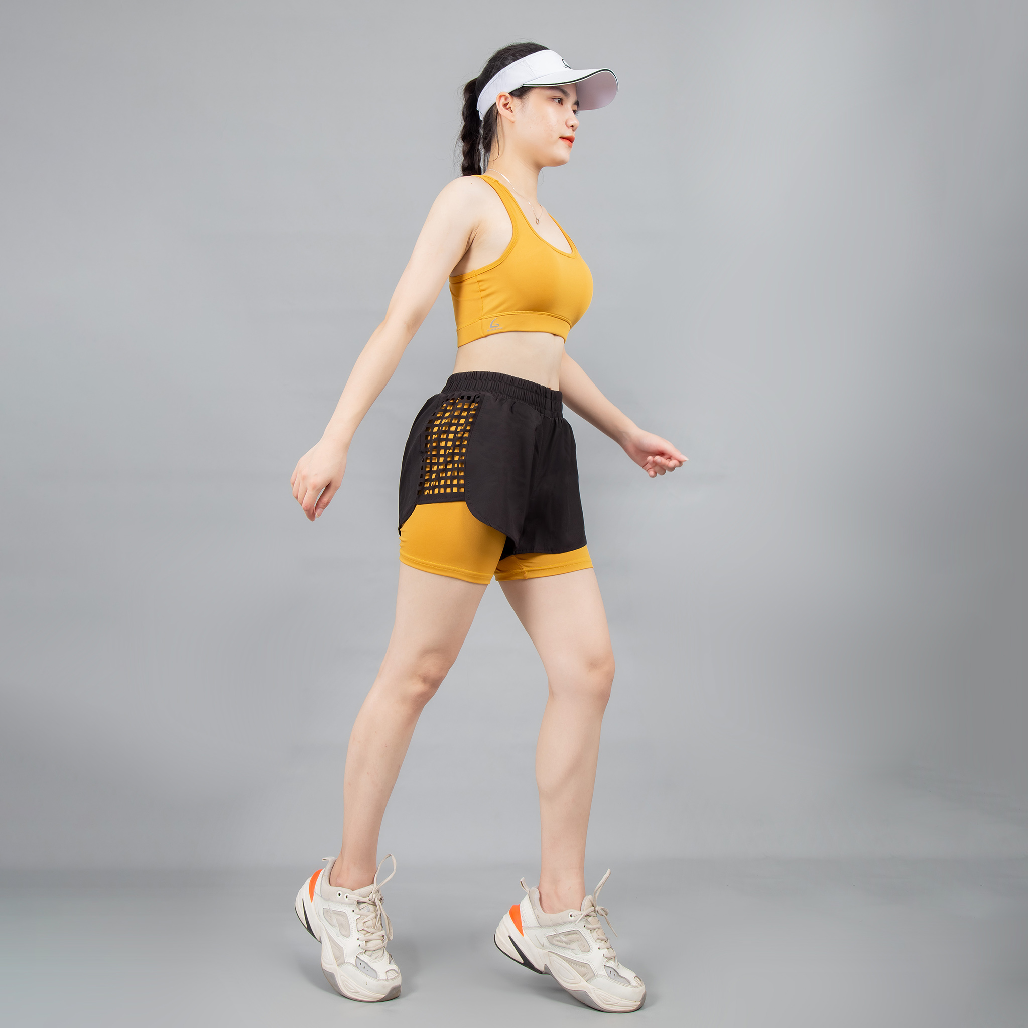 Bộ thể thao Gladimax Tập Gym Aerobic, Quần Đùi Boxer Laze - Áo Bra Gladimax Thể Thao