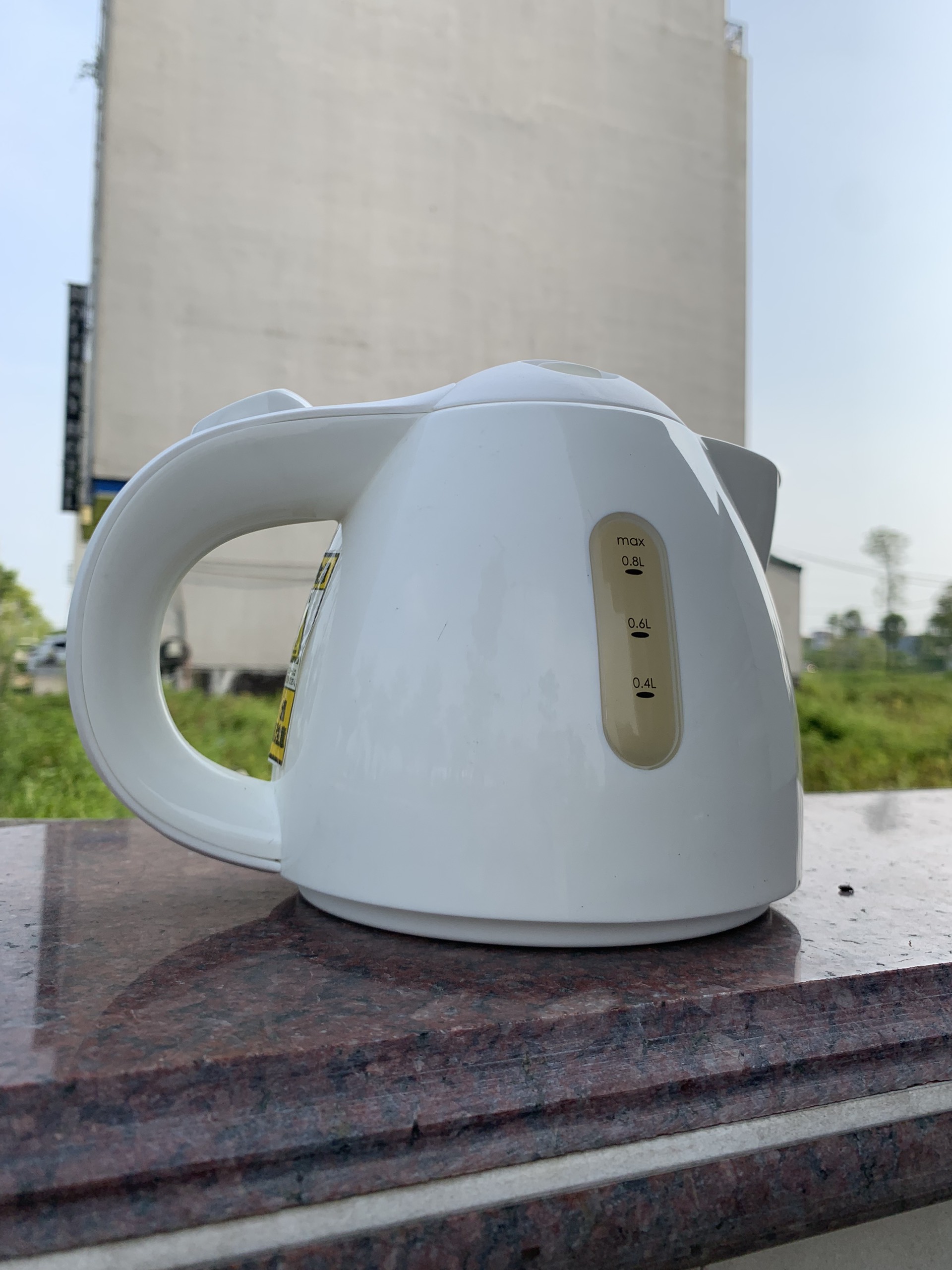 Siroca 0.8L high speed kettle with 100V Electric