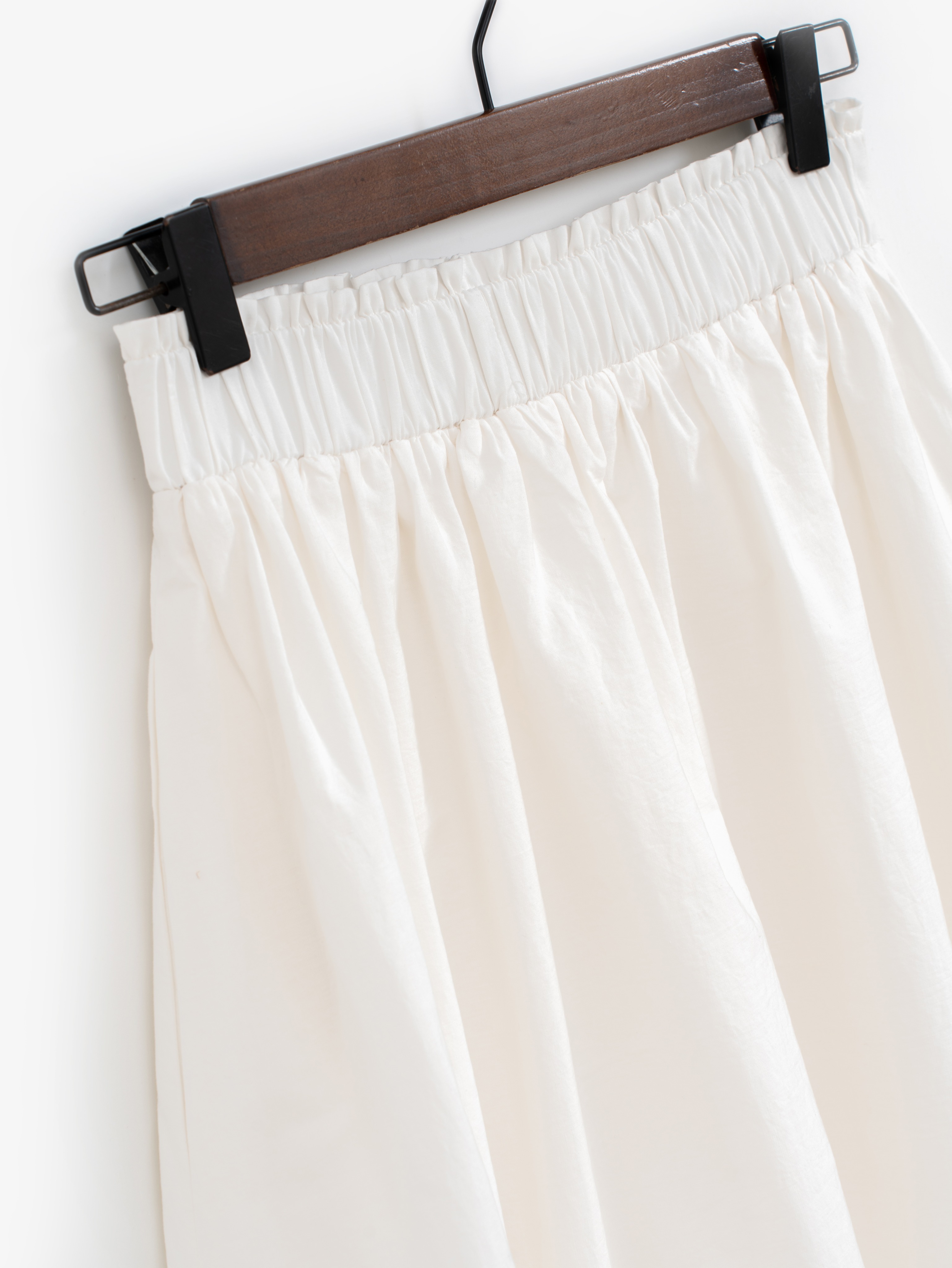 Chân váy dáng dài vintage trắng MADELEN