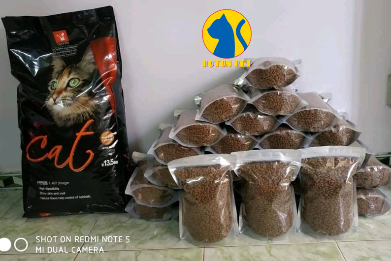 Thức ăn cho mèo Hạt Cateye 5kg (5 túi zip)
