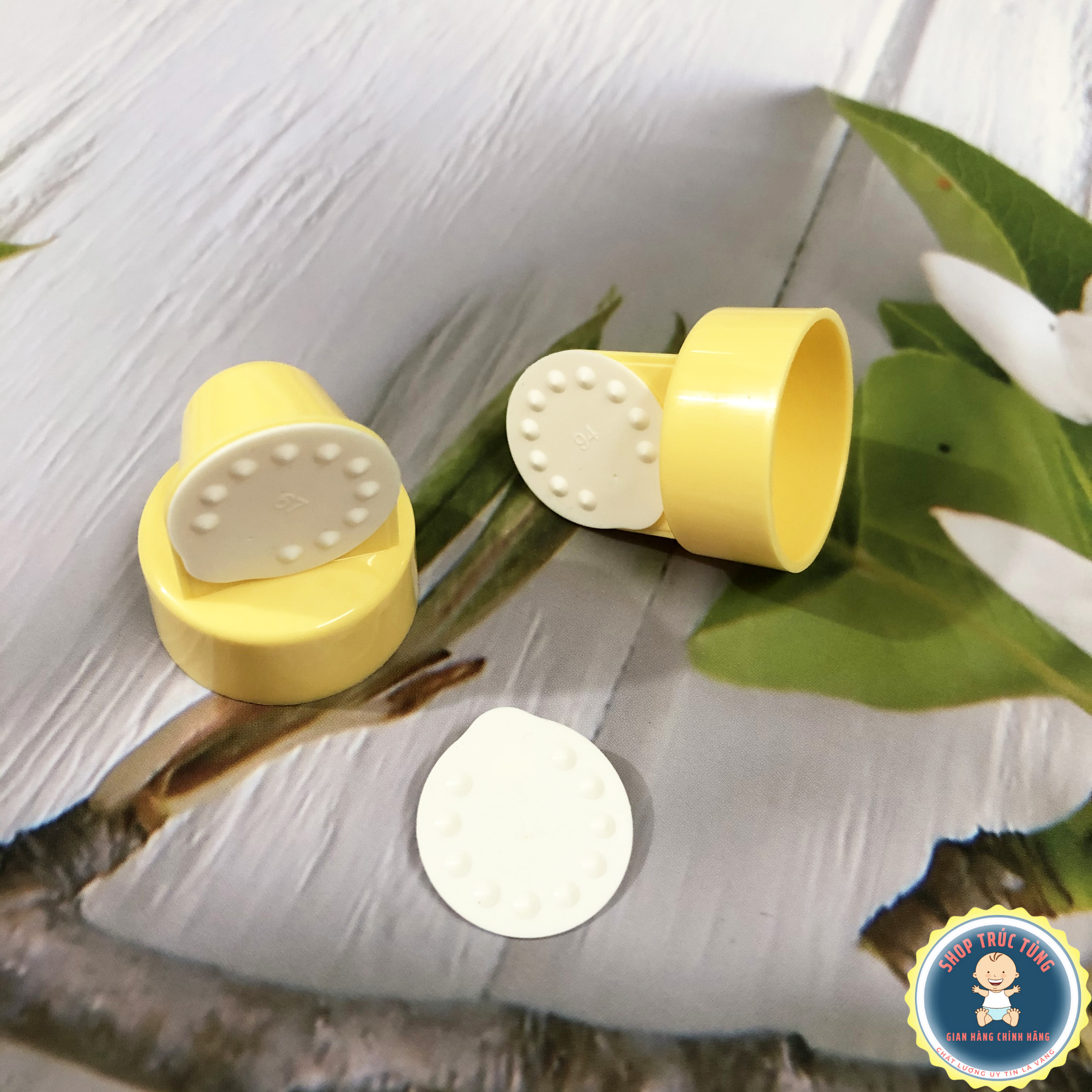 Van trắng medela authentic( giá 1c) hàng chính hãng