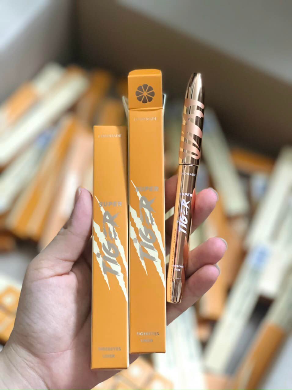 Bút kẻ mắt Lemonade Super Tiger Micro Eyeliner