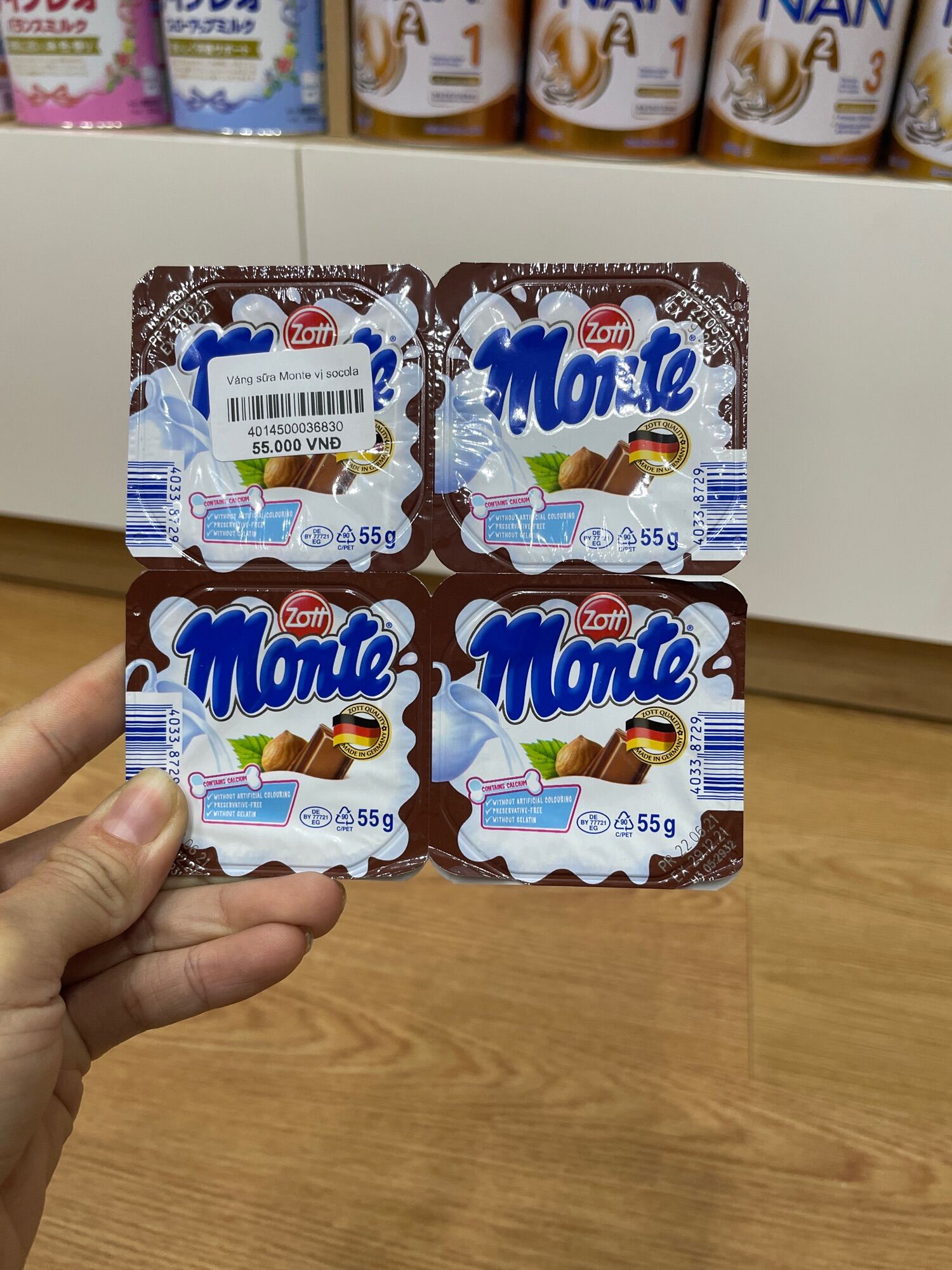 Váng Sữa MONTE vị Vani Socola vỉ 4 hộp