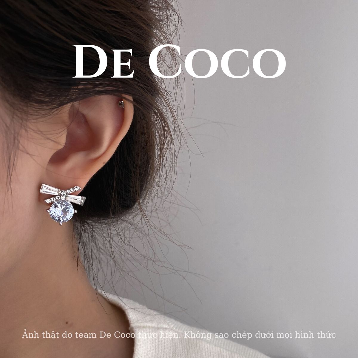 Khuyên tai đính đá Minos De Coco
