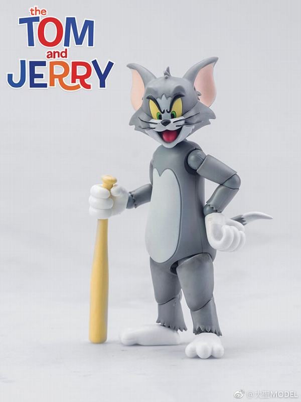 Mô hình Tom & Jerry cử động