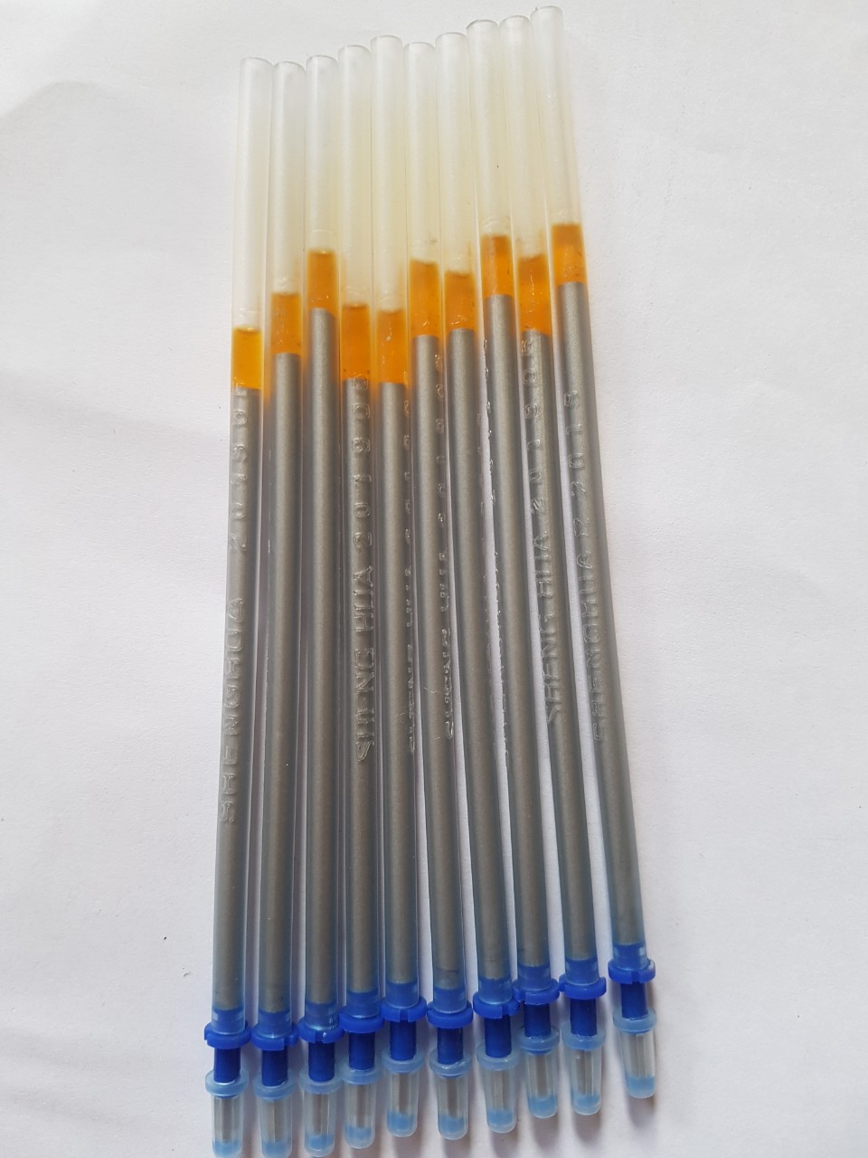 Bịch 100 ruột viết bạc sử dụng trong may mặc