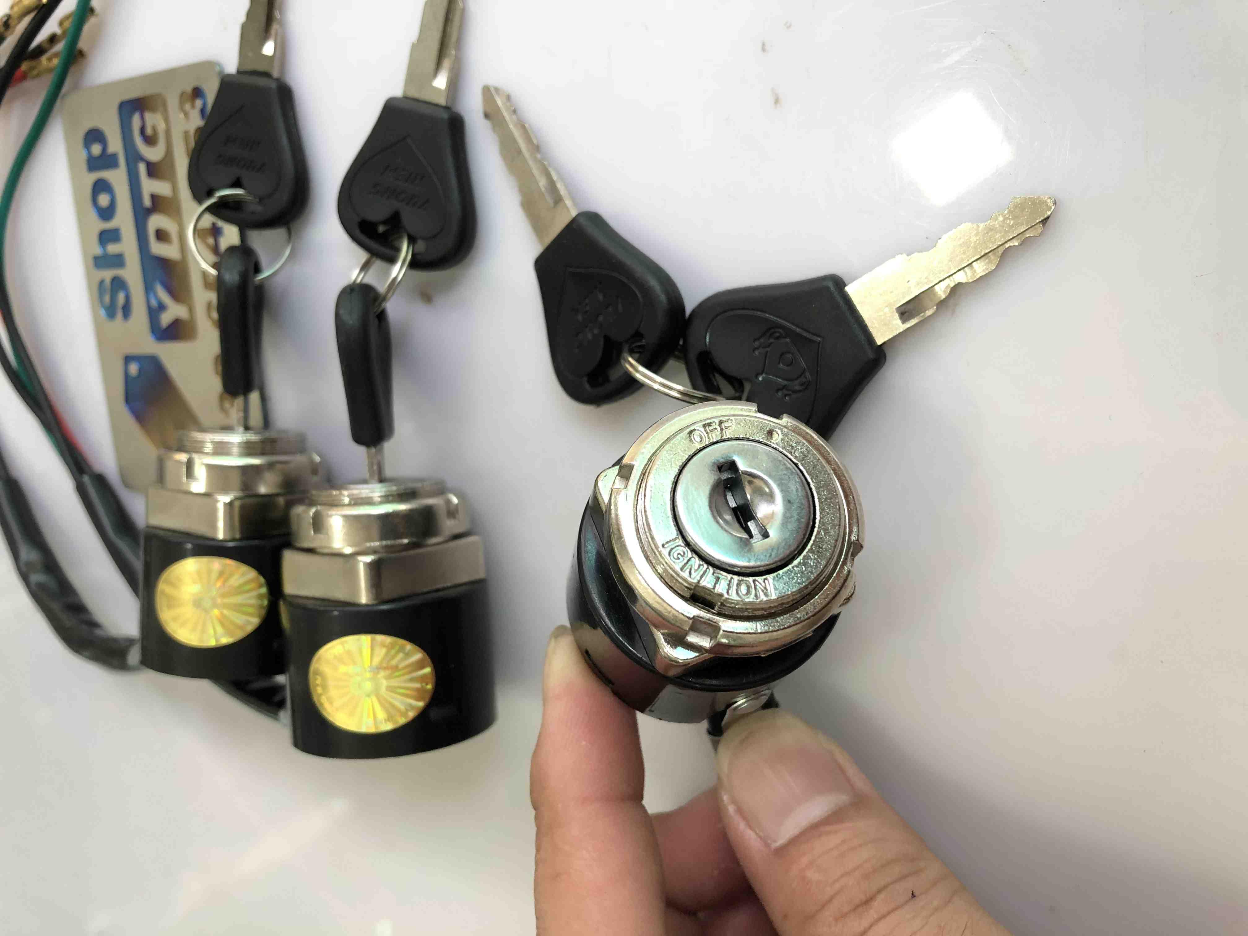 Ổ Khoá Máy Xe 67 - 1304