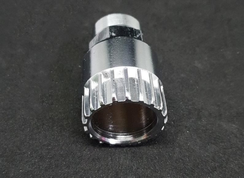Dụng cụ tháo trục giữa cốt vuông xe đạp