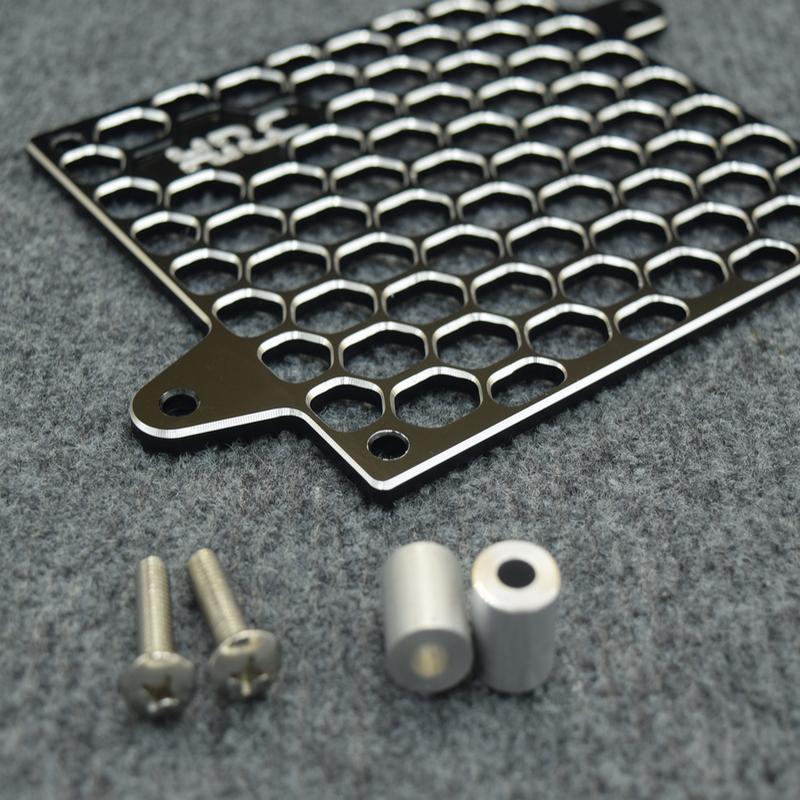 [HCM][HÀNG HOT] CHE KÉT NƯỚC NHÔM CNC CAO CẤP DÀNH CHO XE MÁY HONDA VARIO CLICK HÀNG MỚI CỰC NGON ( TỔ ONG )